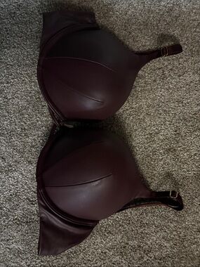 Victoria's Secret Burgundy Smooth T-Shirt Bra